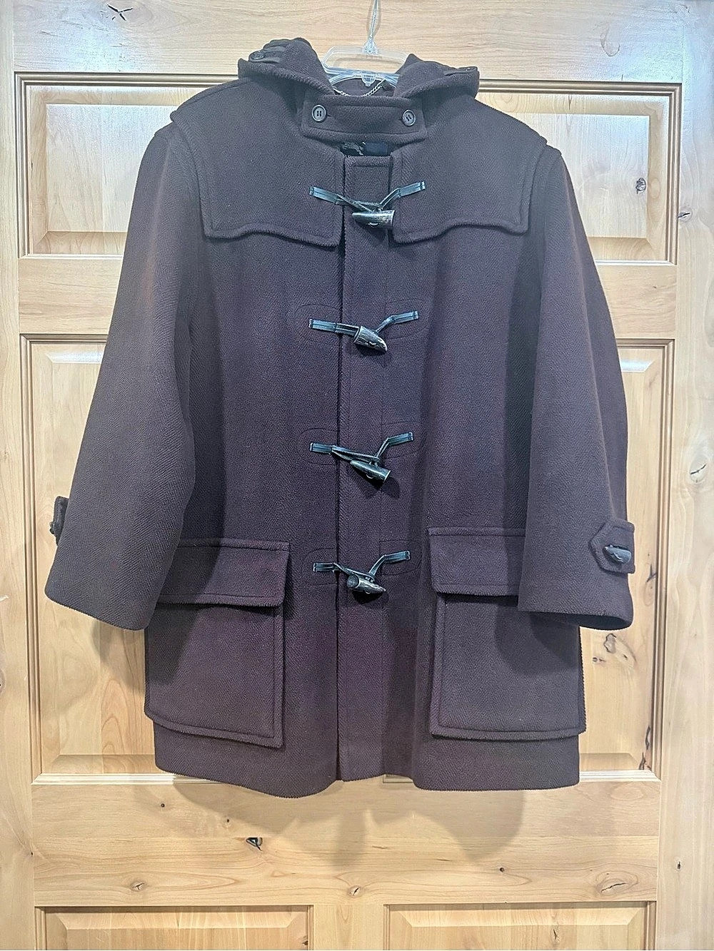 Burberry Mini Duffle 100% Wool Duffle Coat in chocolate brown